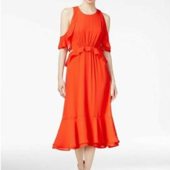 Maison Jules Dresses & Skirts - MAISON JULES 'Beijing' Cold Shoulder Dress